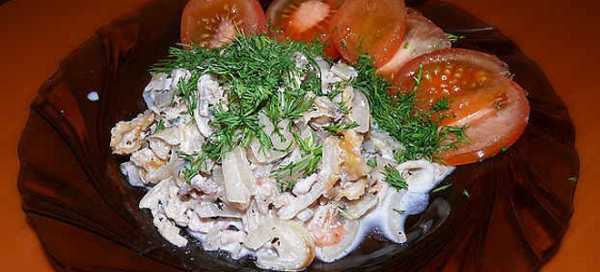 Как приготовить салат морской коктейль с креветками и кальмарами пошаговые рецепты с фото