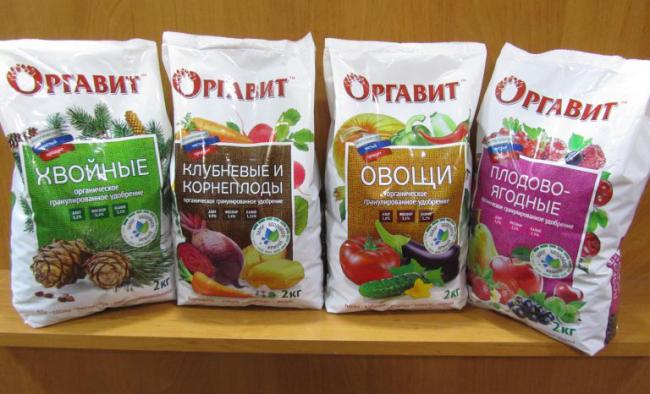 Применение экстракта конского навоза: как приготовить рабочий раствор и провести подкормку растений