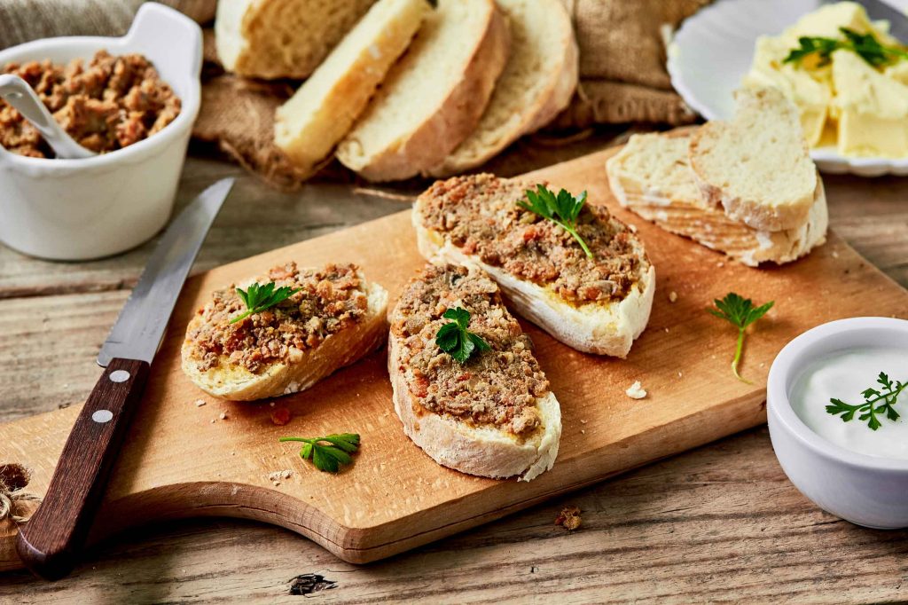 Диетические блюда из печени: полезное может быть и вкусным! готовка диетических блюд из печени – несложное и приятное занятие