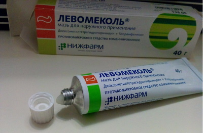 Хлорамфеникол - инструкция по применению, аналоги, отзывы и формы выпуска (таблетки 250 мг и 500 мг, капли глазные, раствор, свечи вагинальные, линимент) препарата для лечения различных инфекций у взрослых, детей и при беременности. состав и алкоголь