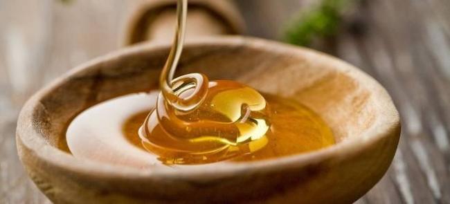 Лепешка от кашля для детей из меда, картошки, горчицы